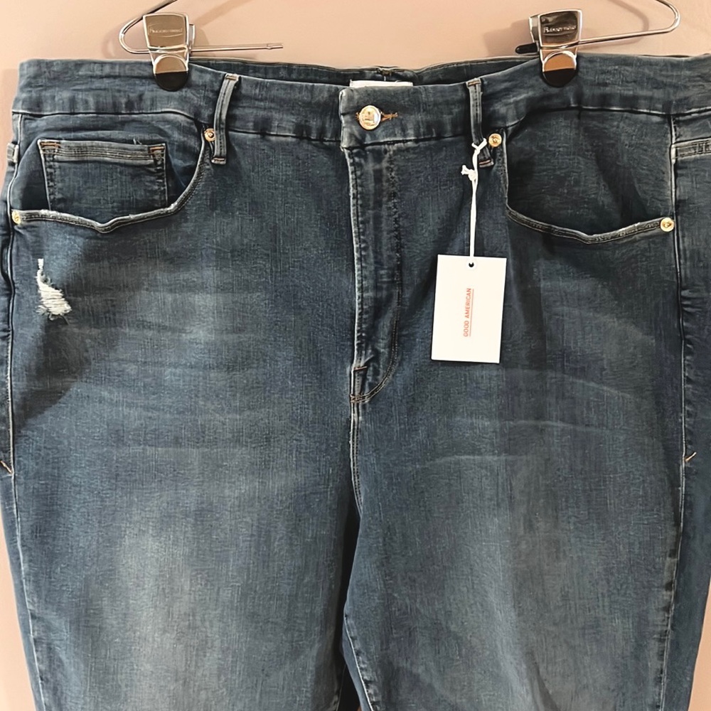 Good American Good Legs Jeans - Picture 4 of 8